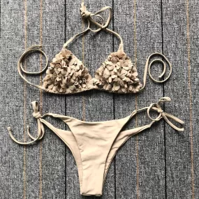 Atemberaubender Triangel-Bikini mit Blumenmuster